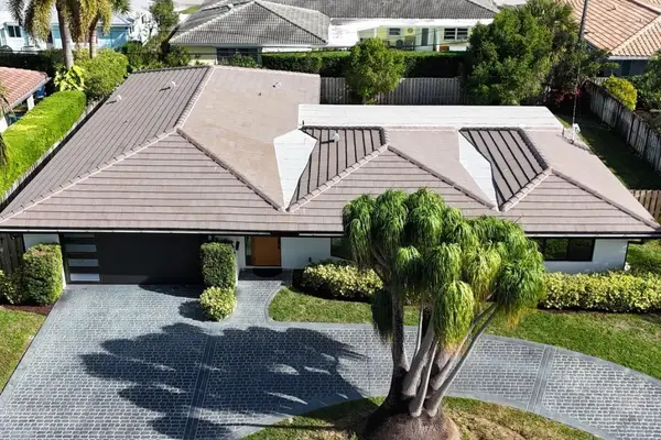 3420 NE 26th Avenue, Lighthouse Point, FL 33064