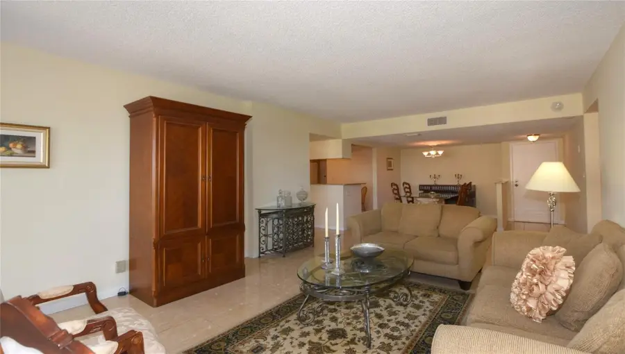 5100 N Ocean Boulevard #1004, Fort Lauderdale, FL 33308 - Image #2