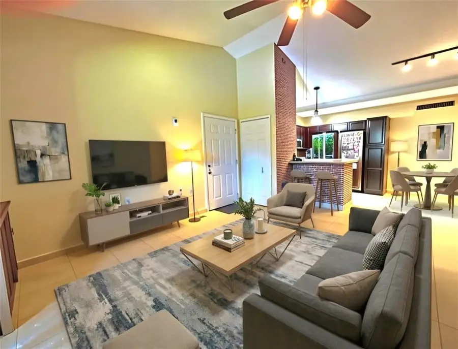 641 Lyons Road #11206, Coconut Creek, FL 33063 - Image #2