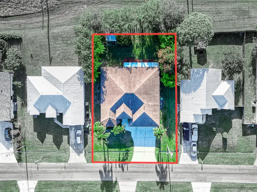 6944 NW Daffodil Ln, Port Saint Lucie, FL 34983 - Image #3