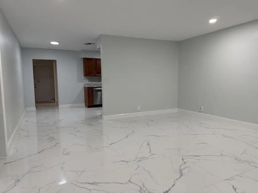 4330 NW 80th Avenue, Coral Springs, FL 33065 - Image #2