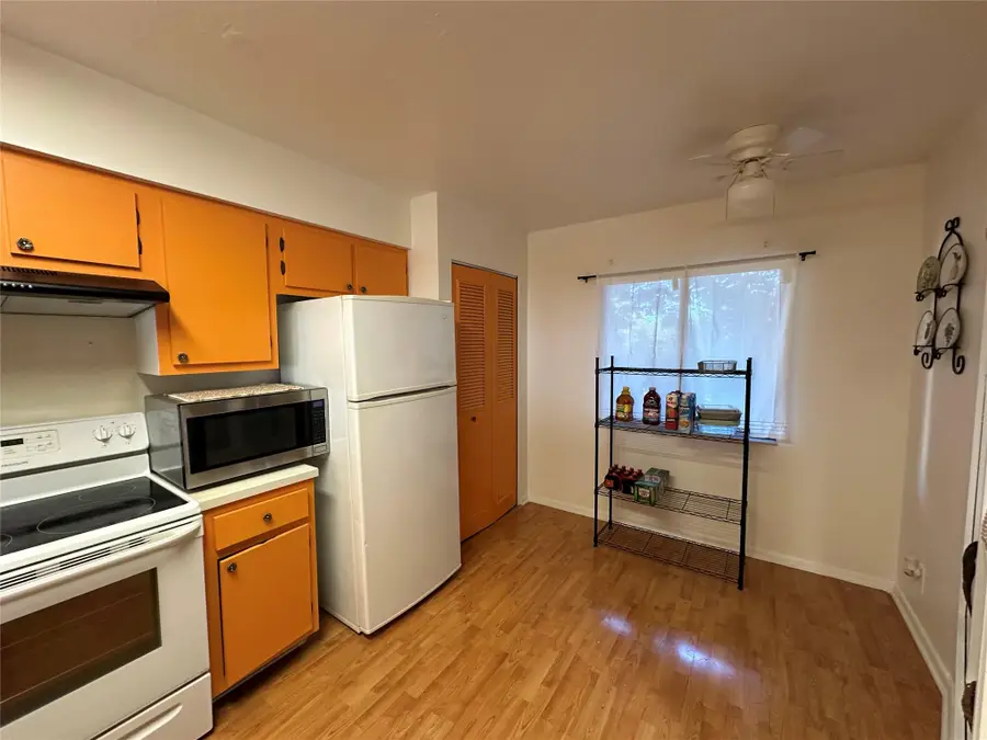 2206 S Cypress Bend Dr #305, Pompano Beach, FL 33069 - Image #3