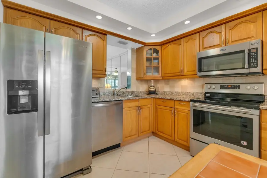 7340 Lake Circle Drive #301, Margate, FL 33063 - Image #3