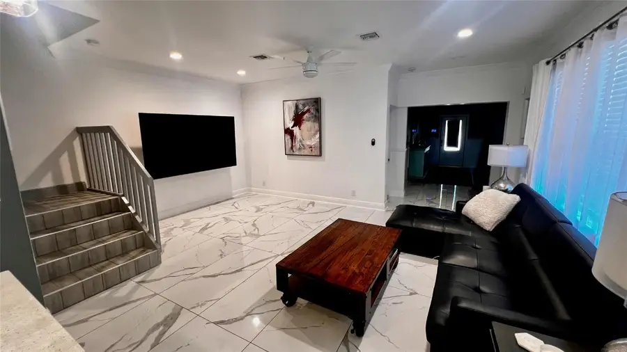 2786 NW 20th Street, Fort Lauderdale, FL 33311 - Image #3