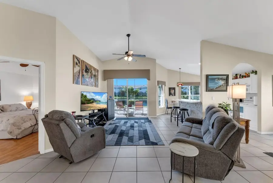 4017 Sapphire Lane, Weston, FL 33331 - Image #2