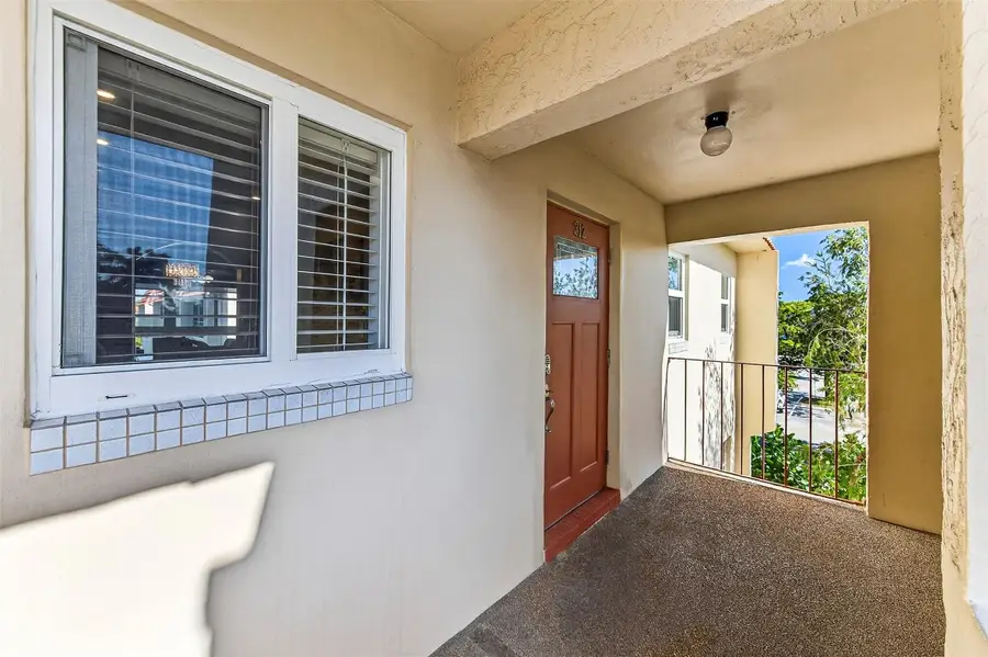 2951 E Sunrise Lakes Drive #312, Sunrise, FL 33322 - Image #2