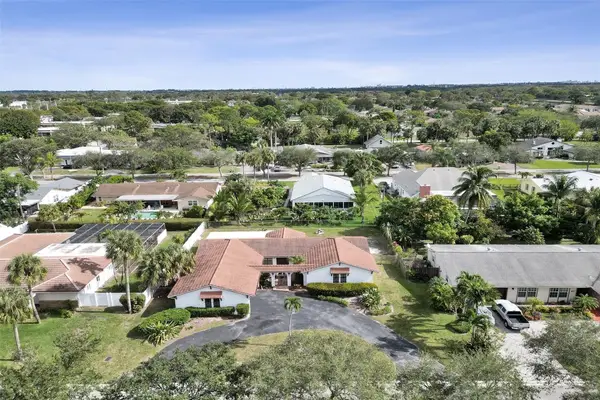 65 W Palm Drive, Margate, FL 33063