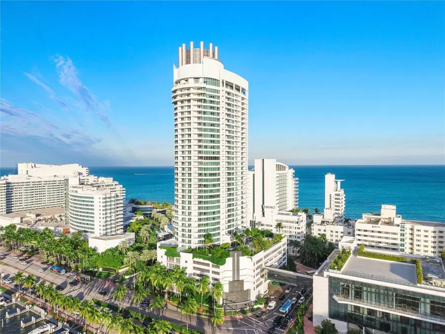 4401 Collins Avenue #2701, Miami Beach, FL 33140 - Image #2