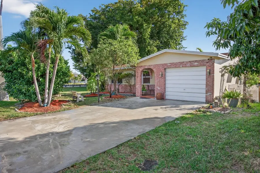 910 NW 49th Court, Pompano Beach, FL 33064 - #2