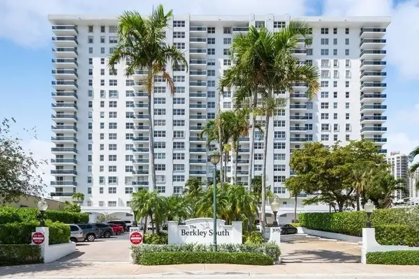 3015 N Ocean Blvd #19E, Fort Lauderdale, FL 33308