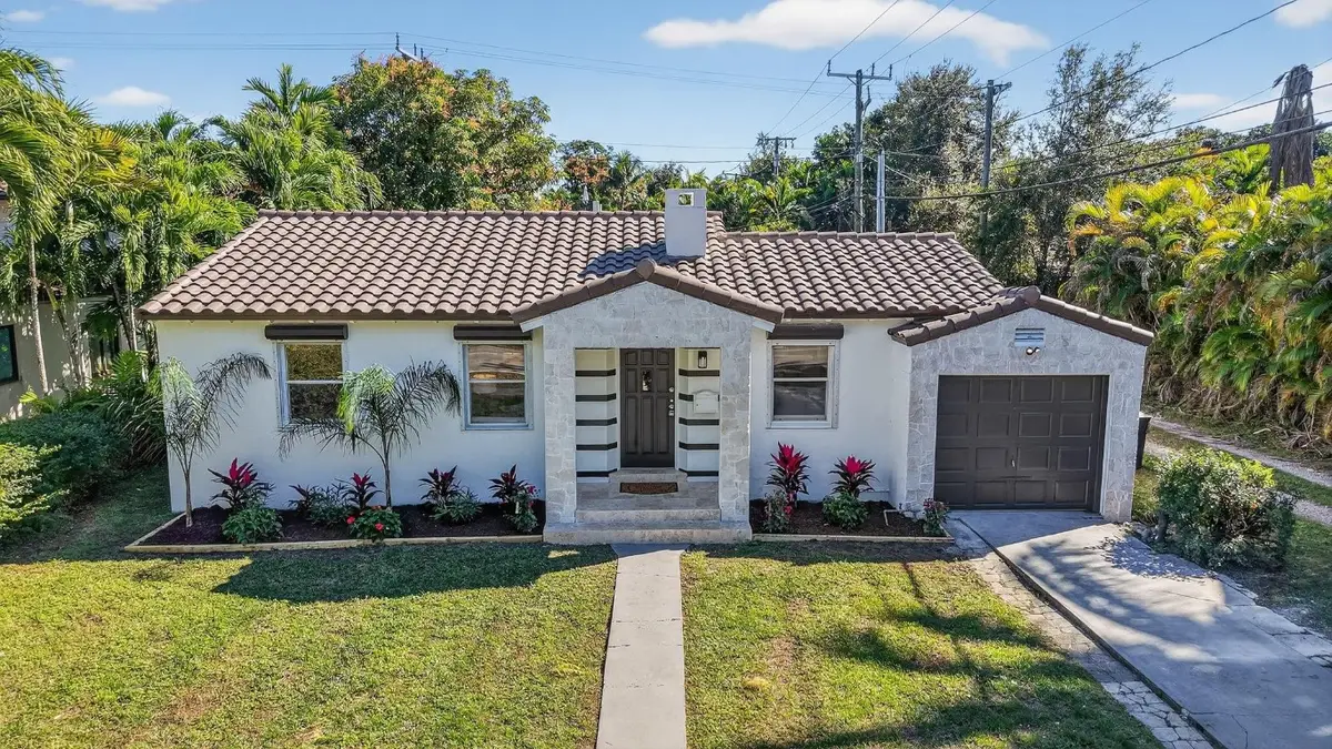 631 Curtiss Parkway, Miami Springs, FL 33166 - Image #1