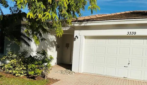 3339 SW 49th St, Fort Lauderdale, FL 33312