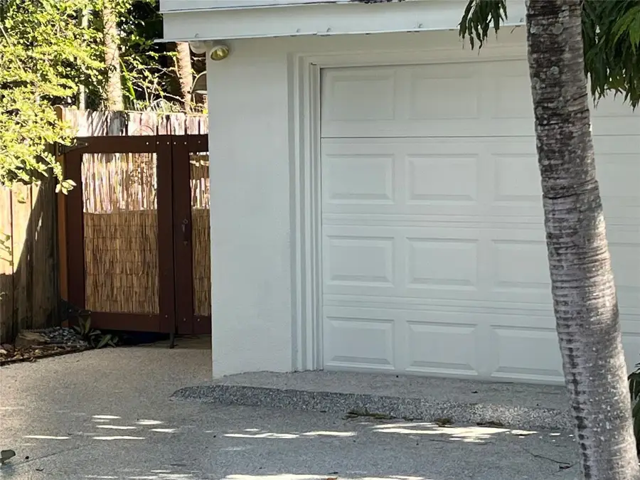 2708 NE 10th Terrace, Fort Lauderdale, FL 33334 - #3