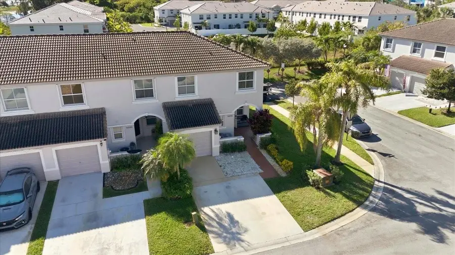 16890 SW 1st Manor #1, Pembroke Pines, FL 33027 - Image #2