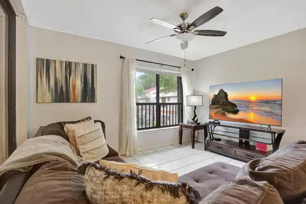 2748 S Carambola Circle #1923, Coconut Creek, FL 33066