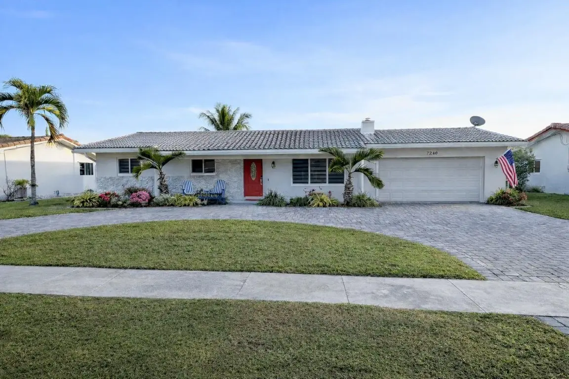 7240 NW 11th Street, Plantation, FL 33313 - Image #1