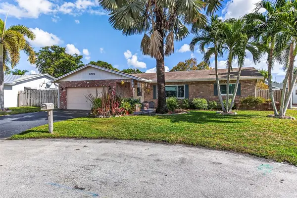 6710 NW 28th Terrace, Fort Lauderdale, FL 33309