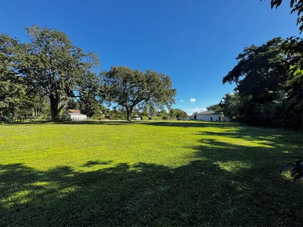 12050 NW 4th Court, Plantation, FL 33325