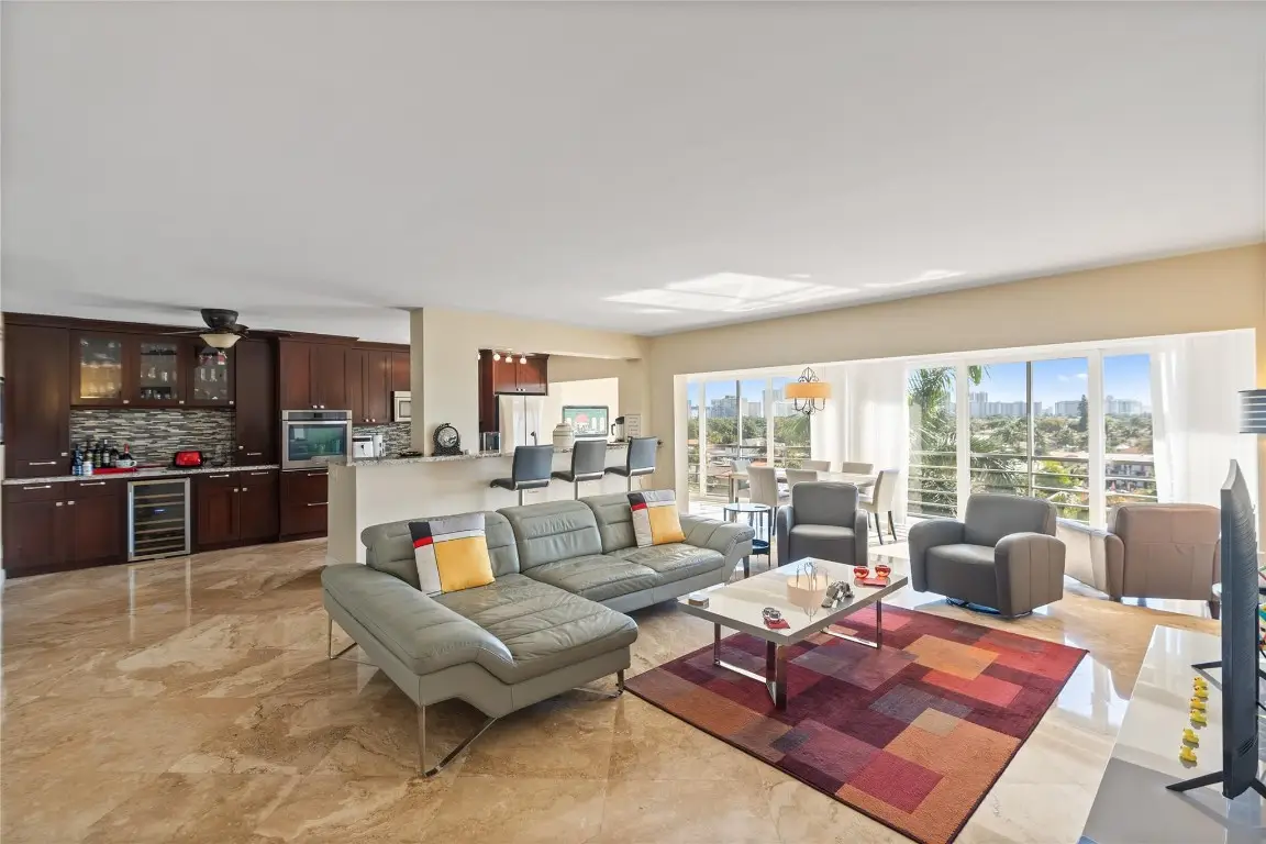 3050 NE 47th Court #606, Fort Lauderdale, FL 33308 - Image #1