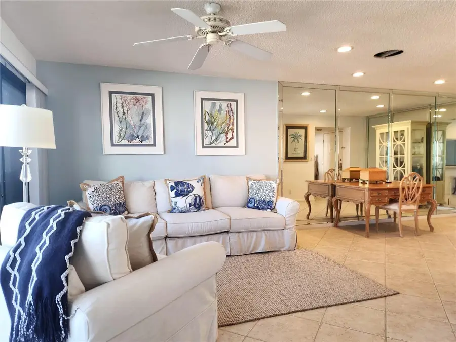 330 SE 20th Avenue #506, Deerfield Beach, FL 33441 - #3