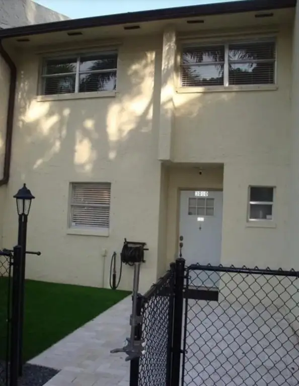 3010 NW 68th Street #102, Fort Lauderdale, FL 33309