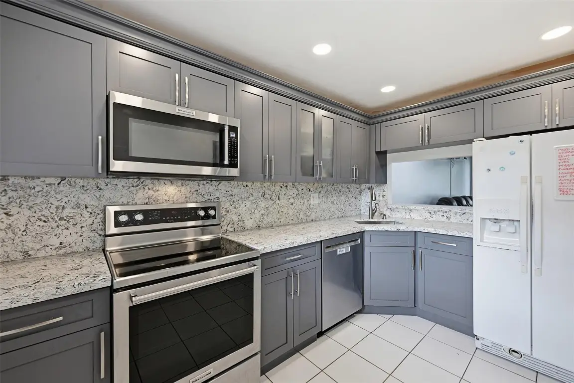 7500 NW 17th Street #110, Plantation, FL 33313 - Image #1