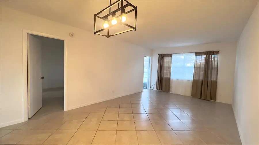 4411 NW 16th Street #207, Fort Lauderdale, FL 33313 - Image #3