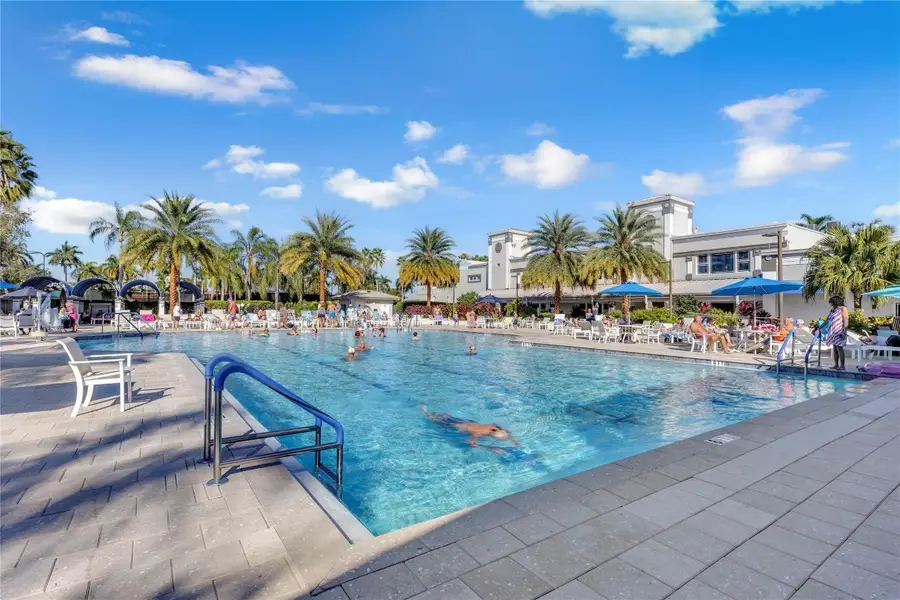 7685 Springwater Place #201, Boynton Beach, FL 33437 - Image #2