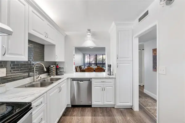 8437 Forest Hills Drive #203, Coral Springs, FL 33065