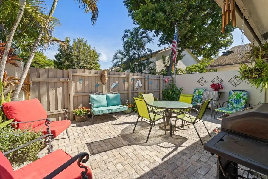 3090 S Oakland Forest Drive #1904, Oakland Park, FL 33309 - Image #2