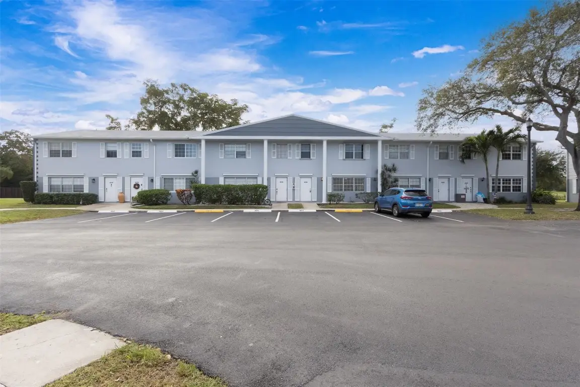 1874 SW 81st Lane #1874, Fort Lauderdale, FL 33324 - Image #1