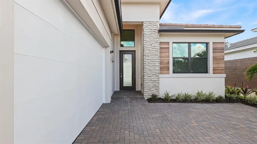 13924 Vivant Drive, Palm Beach Gardens, FL 33412 - Image #3