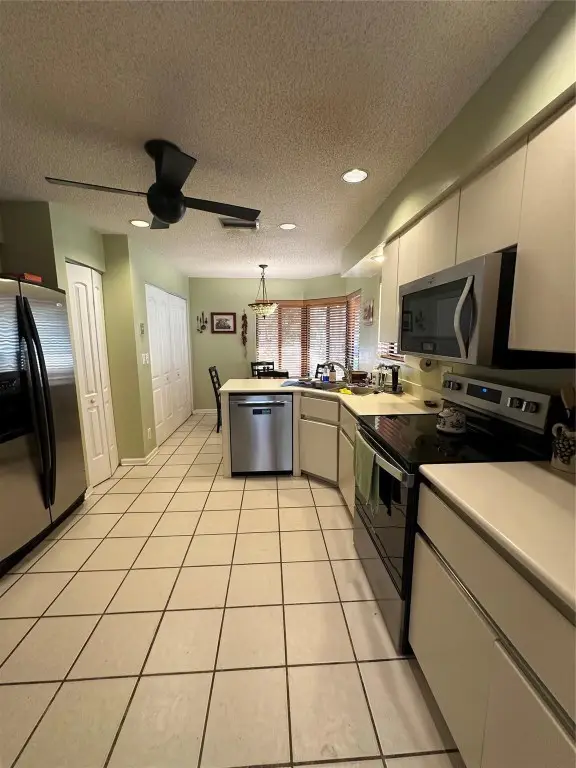 9355 NW 18th Place, Plantation, FL 33322 - Image #3