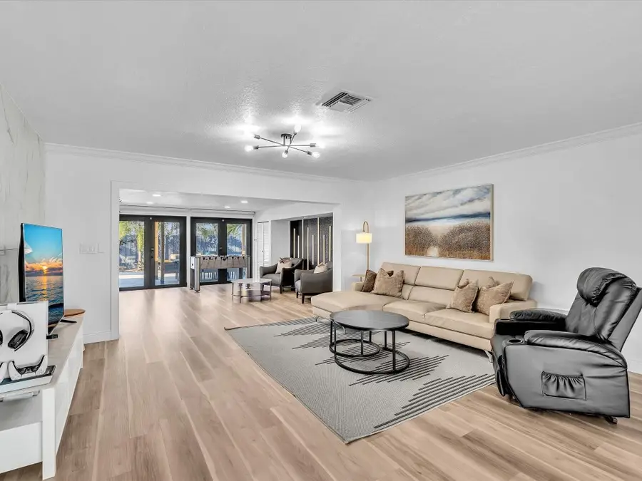 2105 NE 62nd Street, Fort Lauderdale, FL 33308 - Image #3