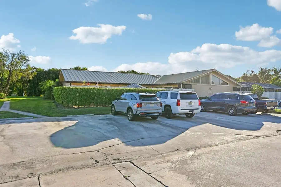 5760 Golden Eagle Circle, Palm Beach Gardens, FL 33418 - #3