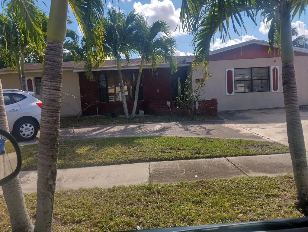 6812 NW 4th Street, Margate, FL 33063 - Image #1