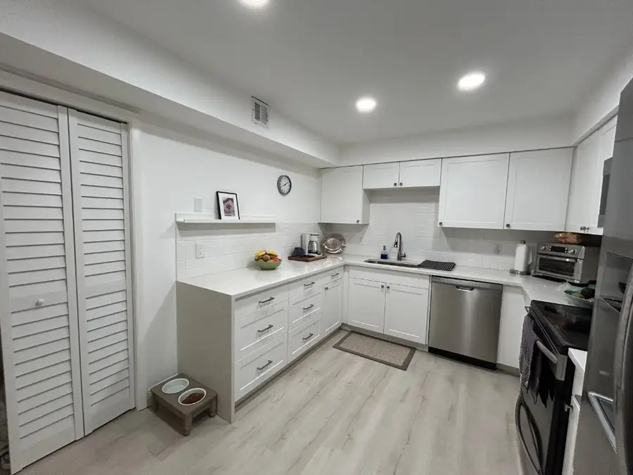 16325 Golf Club Road #109, Weston, FL 33326 - Image #3