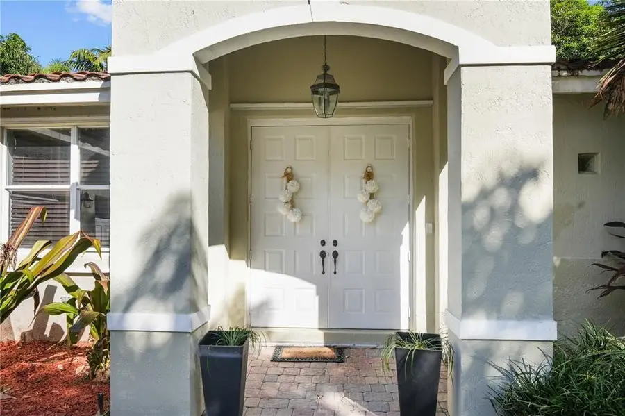 8209 SW 173rd Terrace, Palmetto Bay, FL 33157 - Image #2