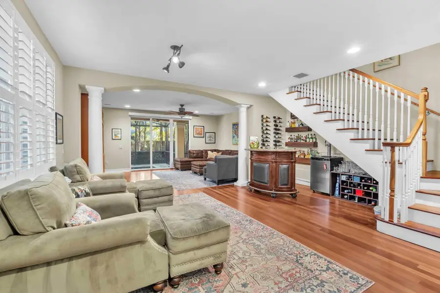 806 NE 16th Avenue, Fort Lauderdale, FL 33304 - #2