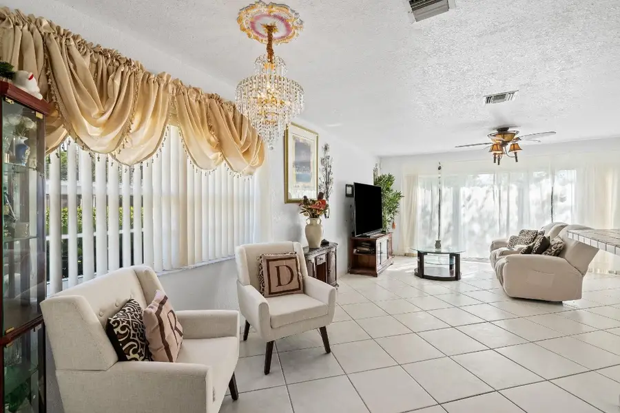 8940 NW 38th Drive #8940, Coral Springs, FL 33065 - Image #3