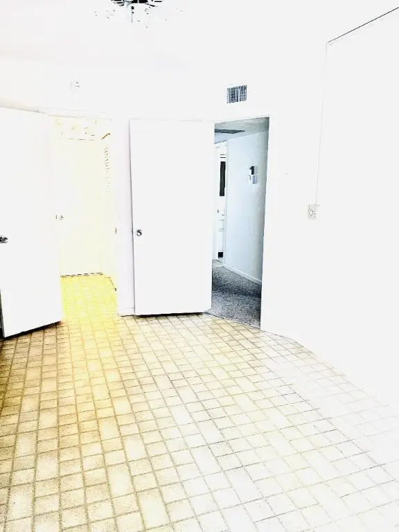 2381 Sunset Avenue #117, Lake Worth Beach, FL 33461 - Image #2