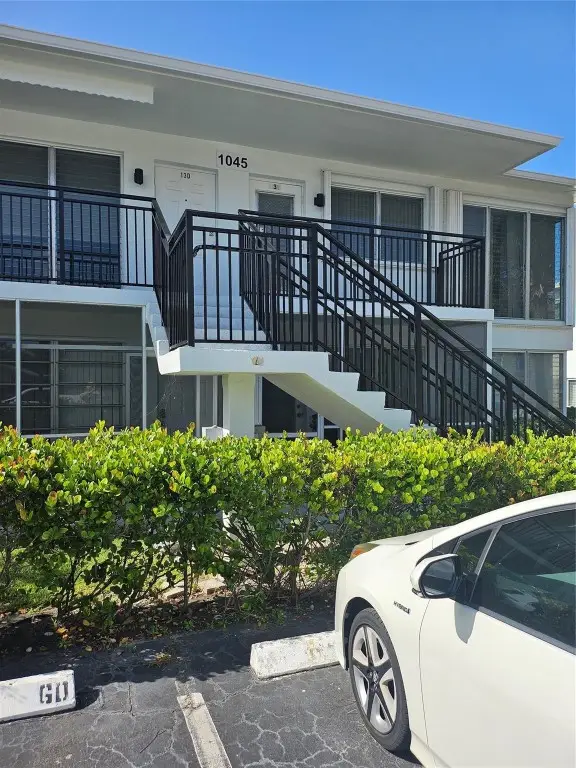 1045 SE 15th Street #13C, Fort Lauderdale, FL 33316 - Image #1