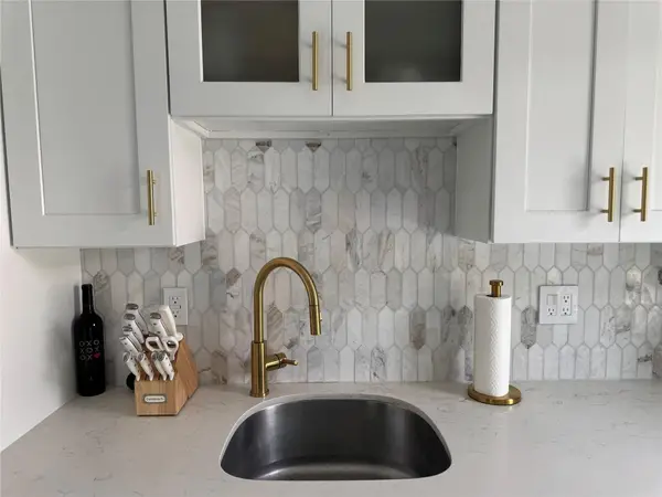 4801 NE 2nd Avenue, Fort Lauderdale, FL 33334