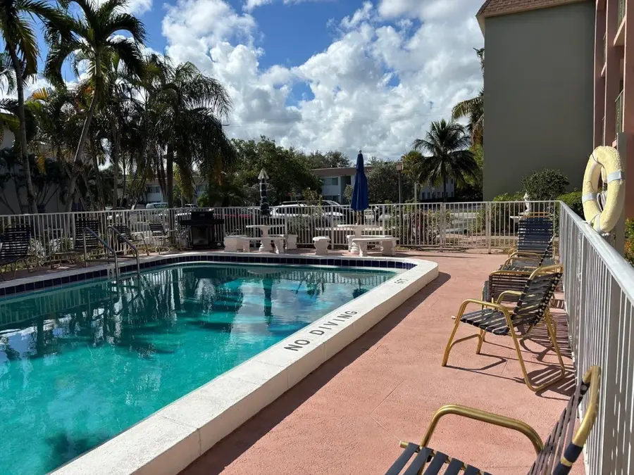100 SE 6th Avenue #303, Pompano Beach, FL 33060 - Image #3