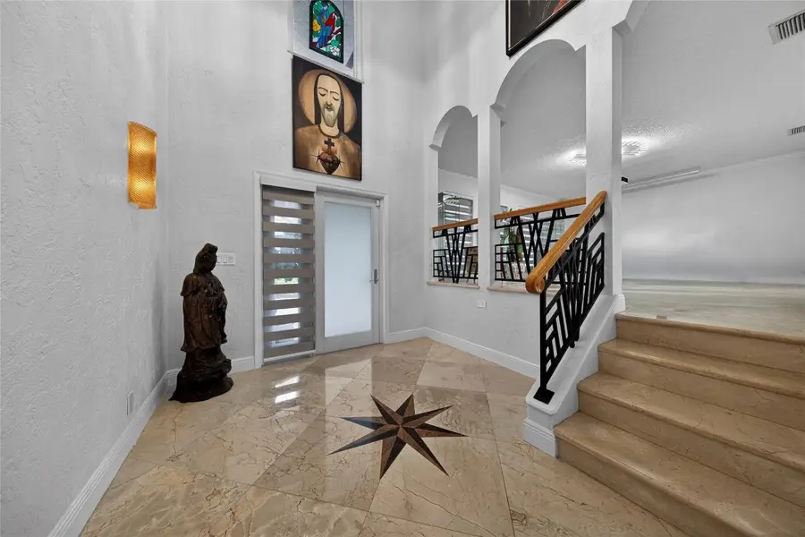 629 Kensington Place, Wilton Manors, FL 33305 - Image #3