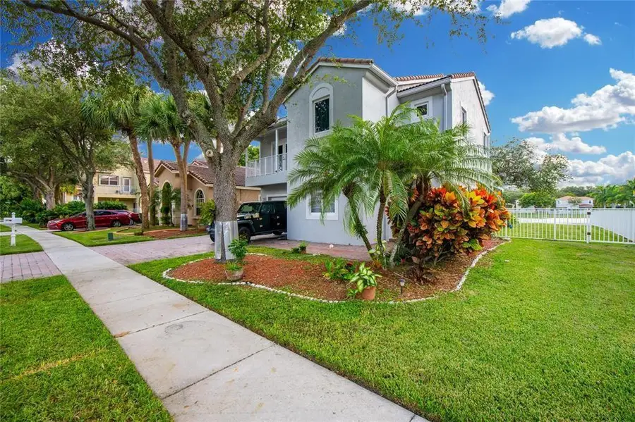 1858 NW 74th Way, Pembroke Pines, FL 33024 - Image #3