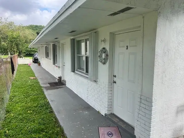 106 NW 12th Avenue, Dania Beach, FL 33004 - Image #1