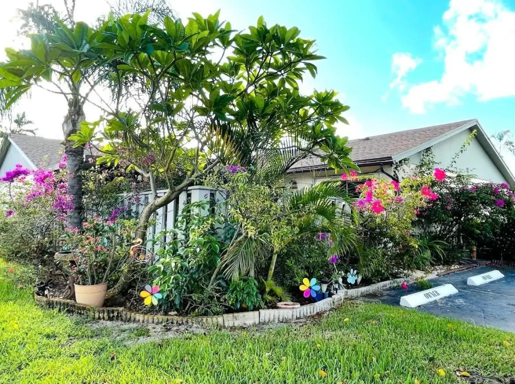 8090 Ambach Way #13-B, Hypoluxo, FL 33462 - Image #1