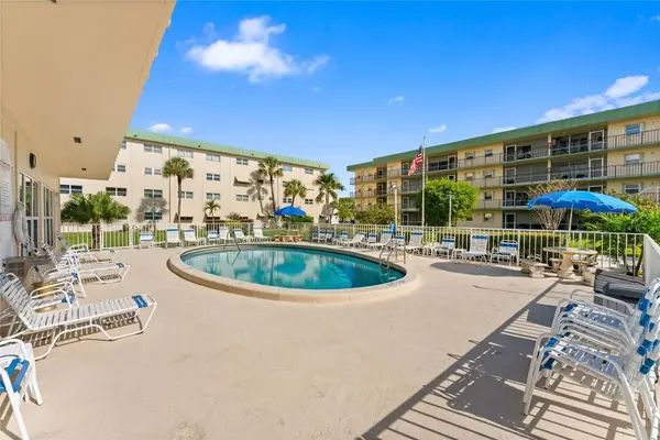 804 SE 7th Street #404, Deerfield Beach, FL 33441