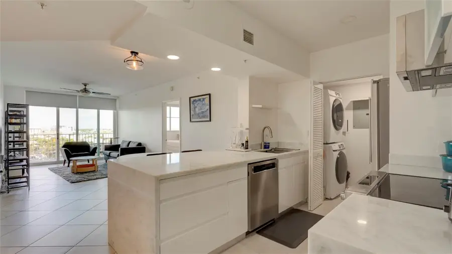 3020 NE 32nd Avenue #904, Fort Lauderdale, FL 33308 - Image #2